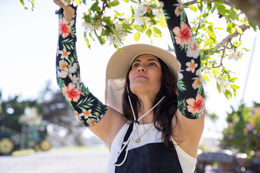 Farmer's Defense garden sleeve-Tropical